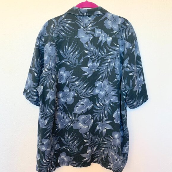 Tommy Bahama mens Silk camp Hawaiian shirt SZ Large Floral Blue/Gray White Black - Picture 4 of 5